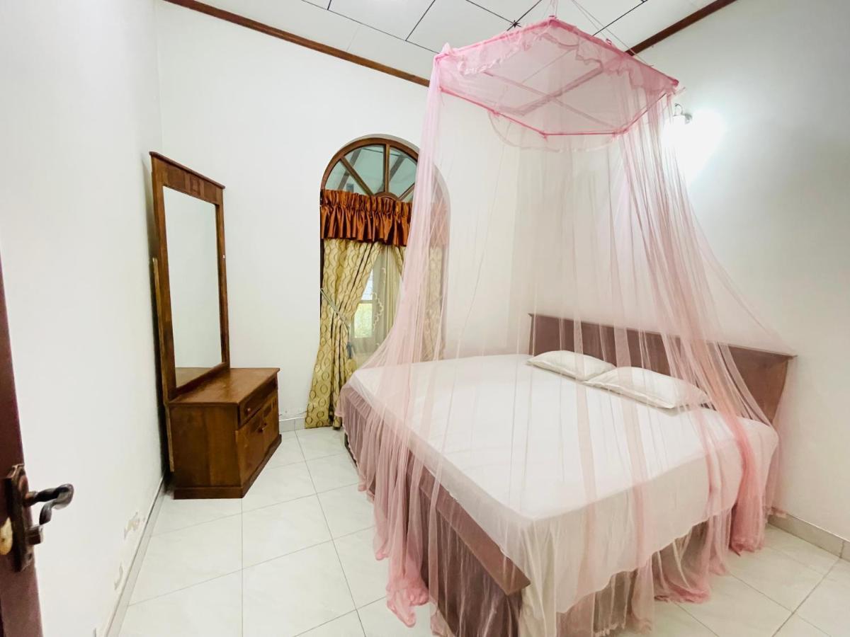 Shalomi'S Villa & Happy Home Negombo Bagian luar foto