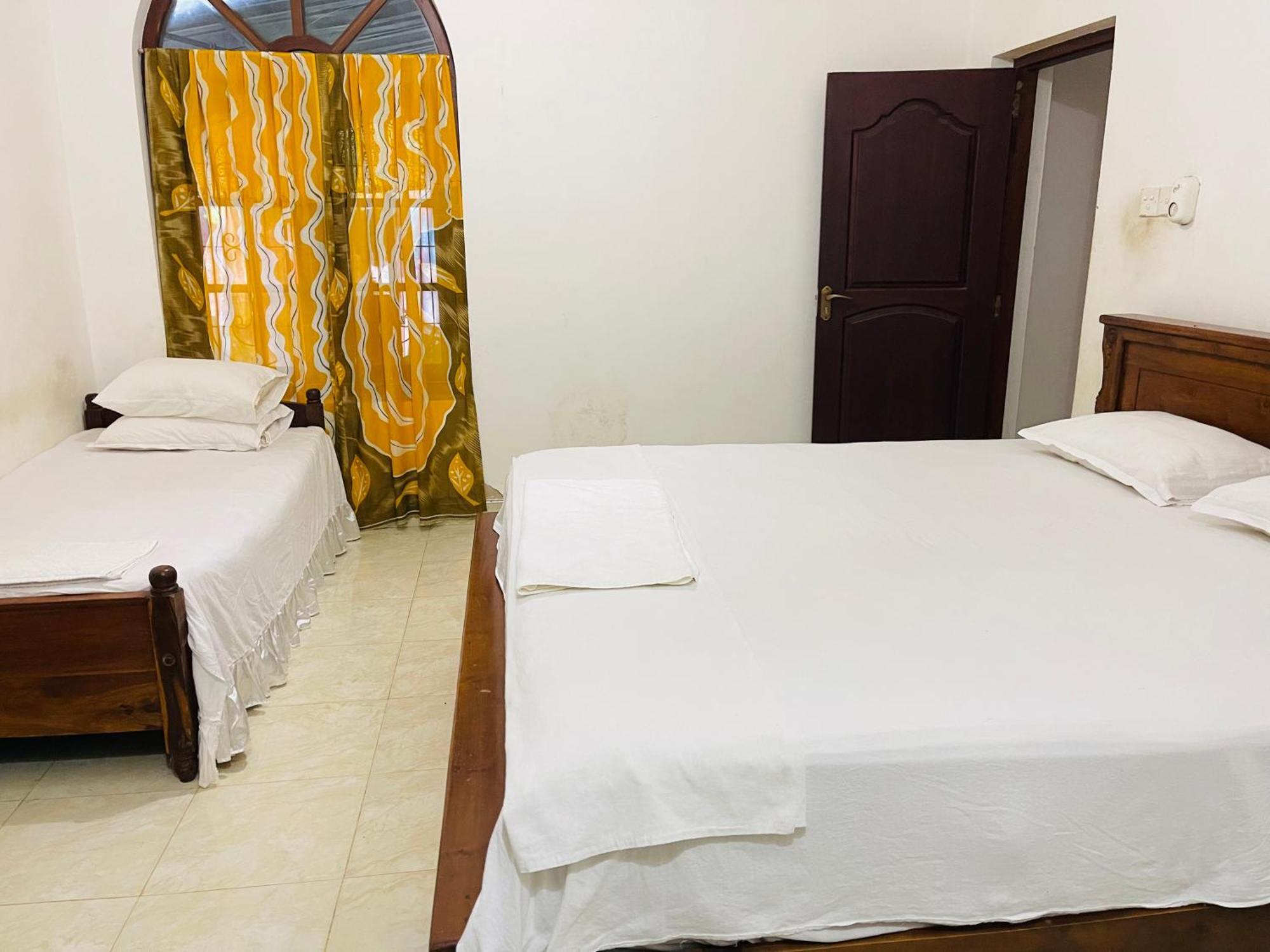 Shalomi'S Villa & Happy Home Negombo Bagian luar foto